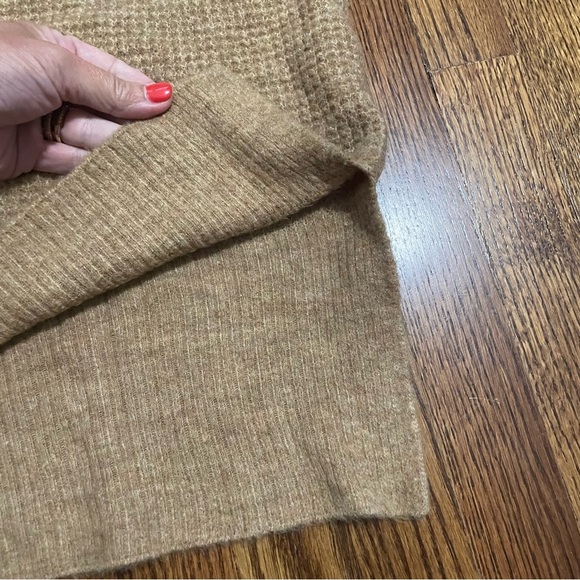 Free People Intimately Oversized Waffle Knit Sweater Tan Nubuck Size XS/Small - Picture 5 of 9
